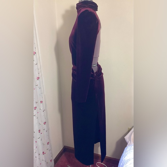 Zara Draped Open Back Velvet Midi Dress Size S Side Slit Blogger Fave Burgundy - Picture 4 of 16